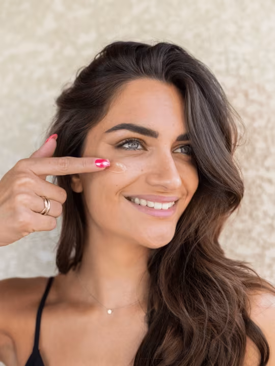 Application de la Gelée Fondante Pétales de Rose